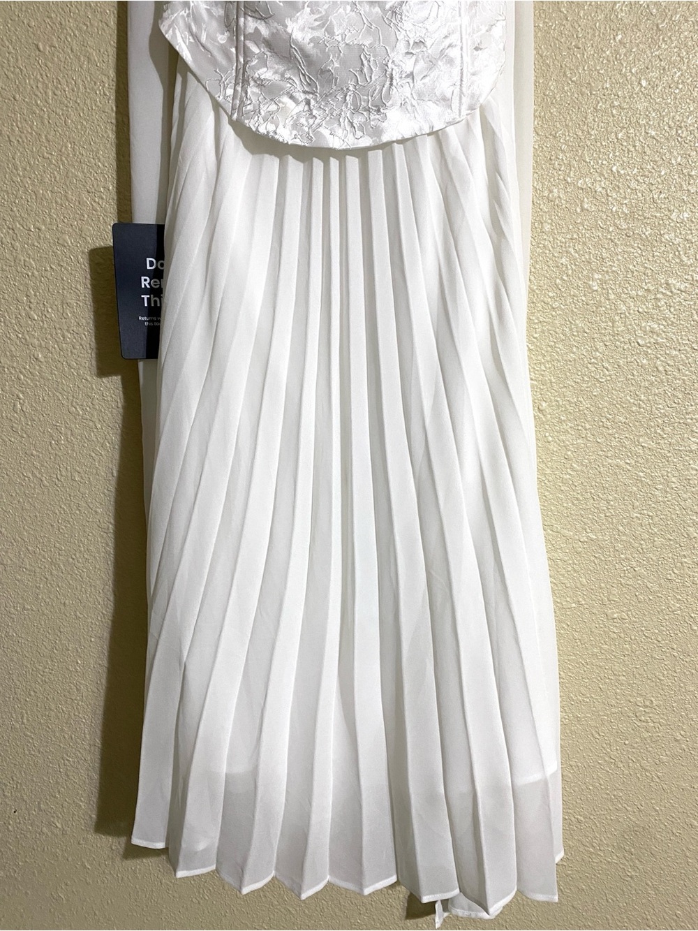 Lulus Laubrey White Floral Jacquard Midi Dress and Scarf Set Size L NWT - Picture 6 of 16